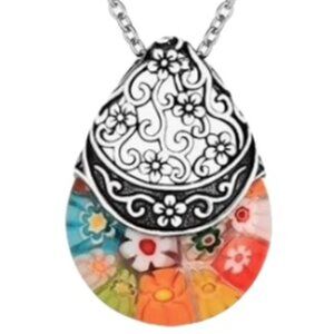 Multi Color Murano Style Glass Pendant Necklace for Women Daisy Flower